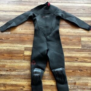 Adult S Mystic Wetsuit long sleeve black back zip full body